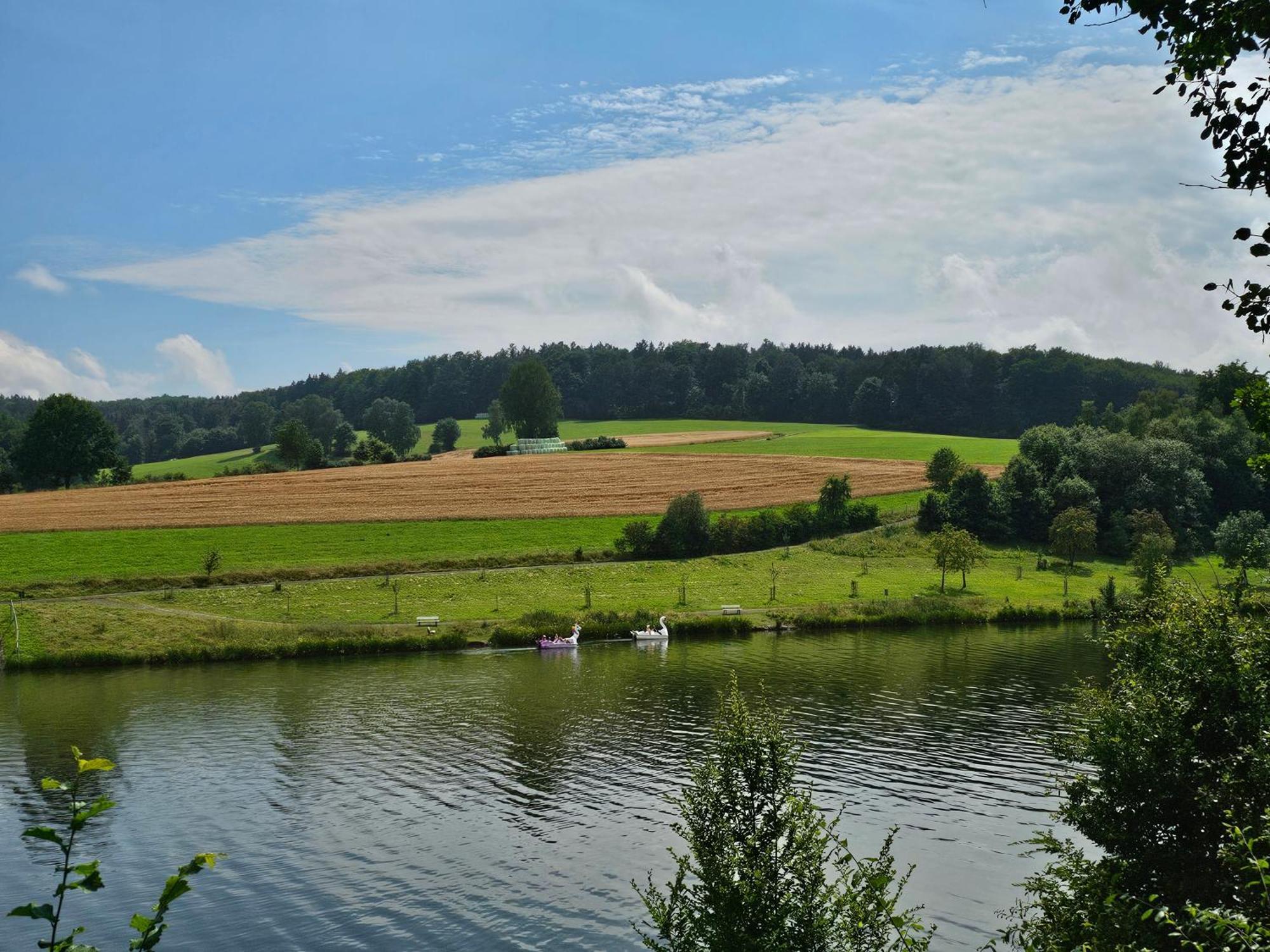 Ferienhaus "Baeren Ecke" Am See Im Bergland Kirchheim  Exterior photo